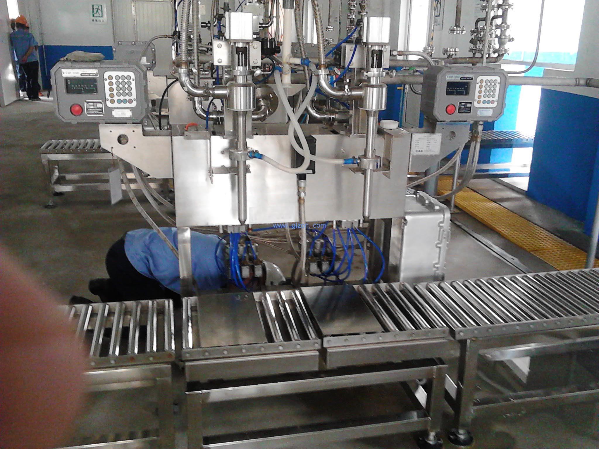 液體灌裝機(jī),干粉砂漿包裝機(jī),全自動灌裝設(shè)備,噸袋包裝機(jī)