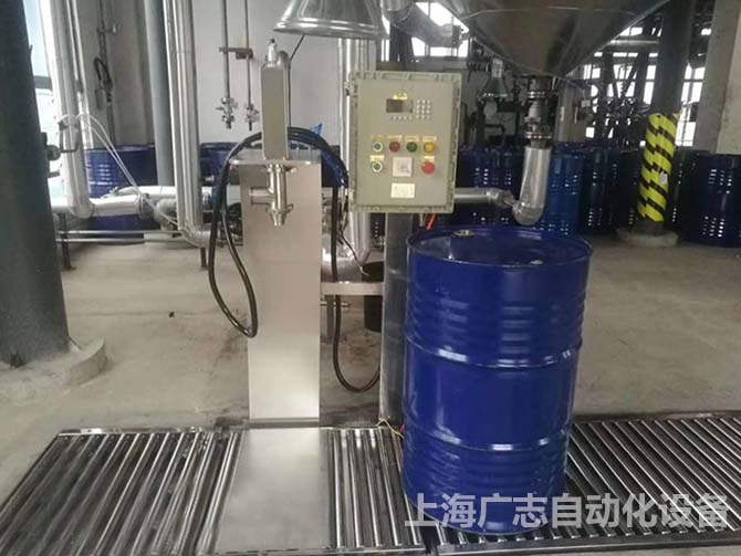 液體灌裝機,稱重灌裝機,定量灌裝機 液體灌裝機,稱重灌裝機,定量灌裝機