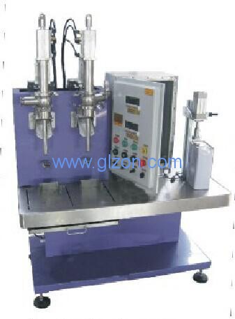 干粉砂漿包裝機(jī),噸袋包裝機(jī),液體灌裝機(jī),灌裝設(shè)備廠家 干粉砂漿包裝機(jī),噸袋包裝機(jī),液體灌裝機(jī),灌裝設(shè)備廠家