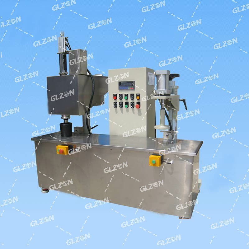 液體灌裝機,稱重灌裝機,定量灌裝機 液體灌裝機,稱重灌裝機,定量灌裝機