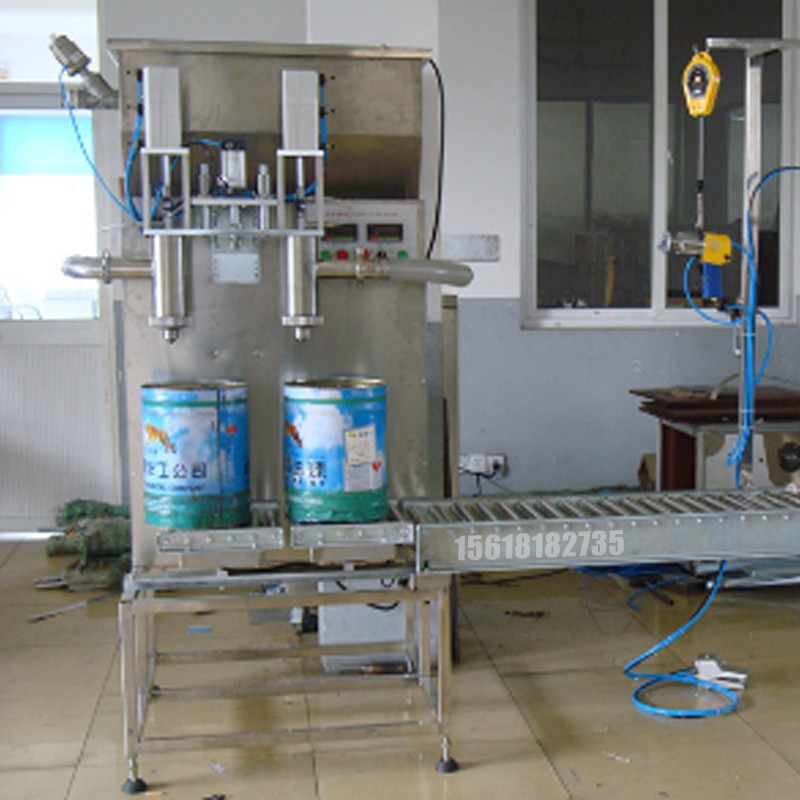 液體灌裝機,稱重灌裝機,定量灌裝機 液體灌裝機,稱重灌裝機,定量灌裝機