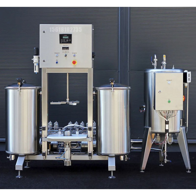 液體灌裝機,稱重灌裝機,定量灌裝機 液體灌裝機,稱重灌裝機,定量灌裝機