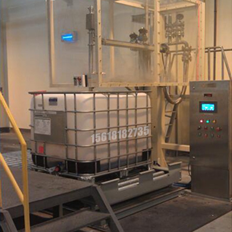 液體灌裝機(jī),稱重灌裝機(jī),定量灌裝機(jī) 液體灌裝機(jī),稱重灌裝機(jī),定量灌裝機(jī)