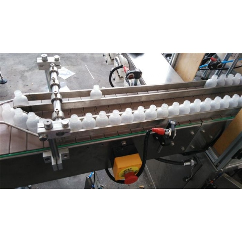 自動理瓶、灌裝旋蓋、貼標